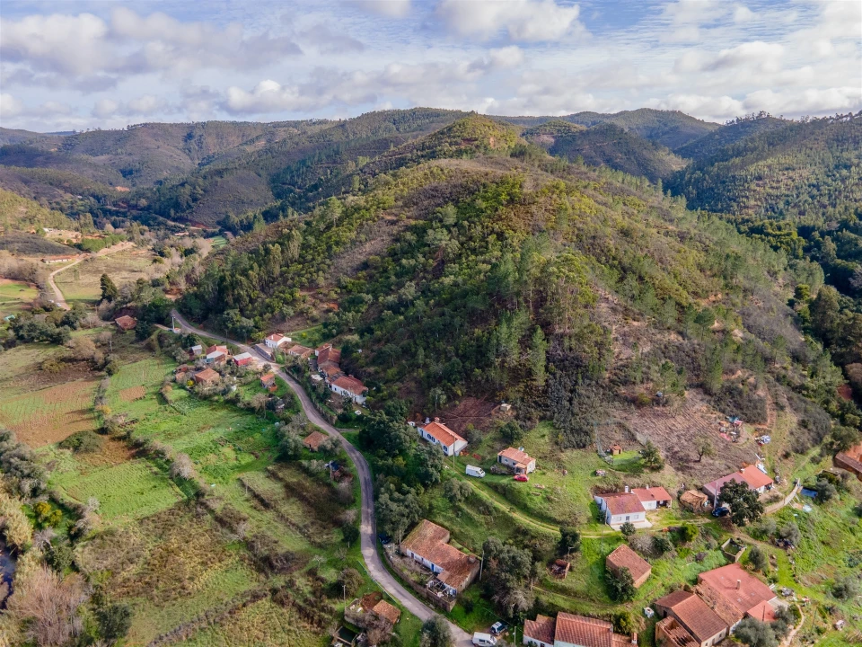 Quinta T2 para Venda em Monchique Foto 1