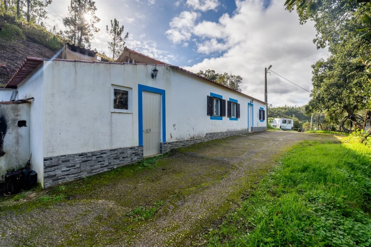 Quinta T2 para Venda em Monchique Foto 6