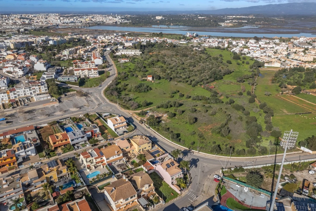 Terreno para Venda em Estômbar e Parchal Foto 12