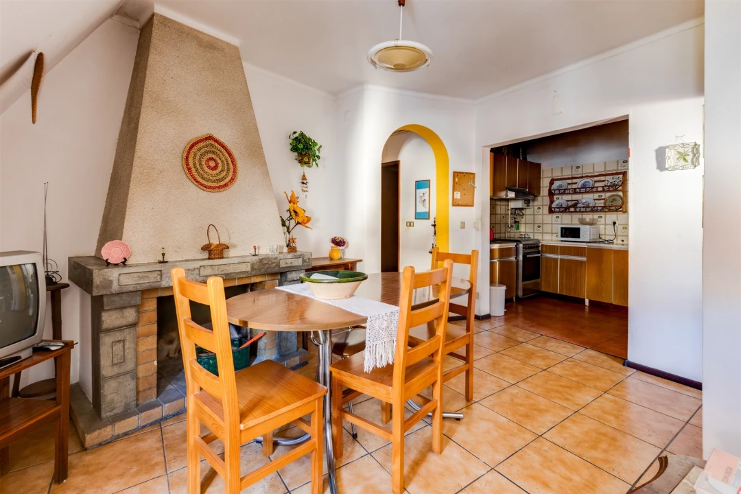 Apartamento T3 para Venda em Leiria, Pousos, Barreira e Cortes Foto 14