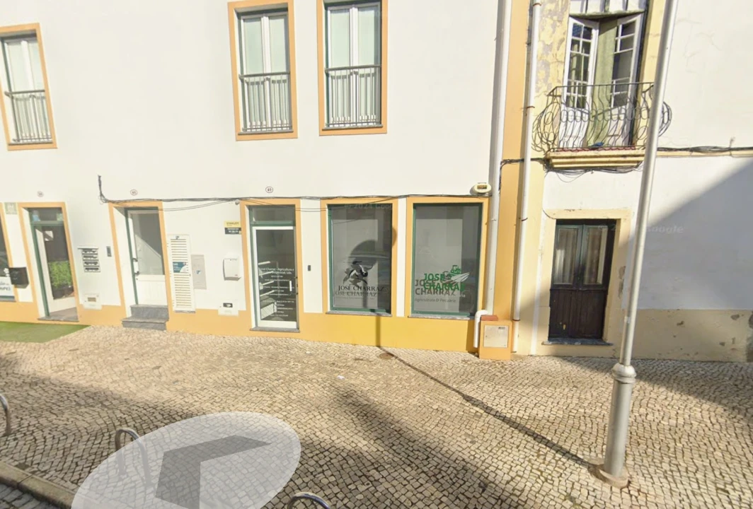 Loja para Venda em Beja (Santiago Maior e São João Baptista) Foto 1