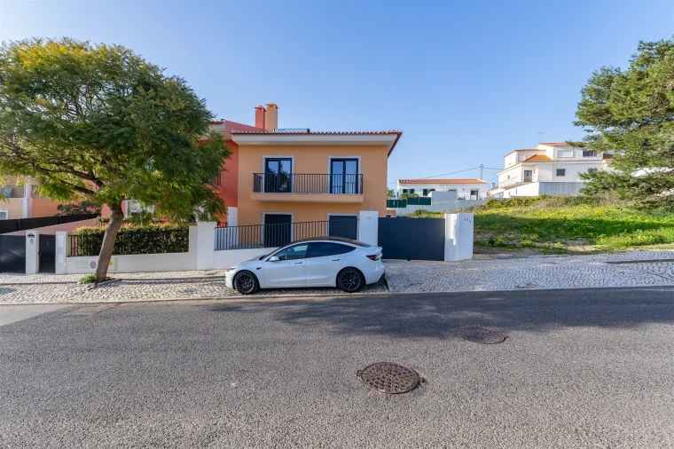Moradia T3 para Venda em Cascais e Estoril Foto 2