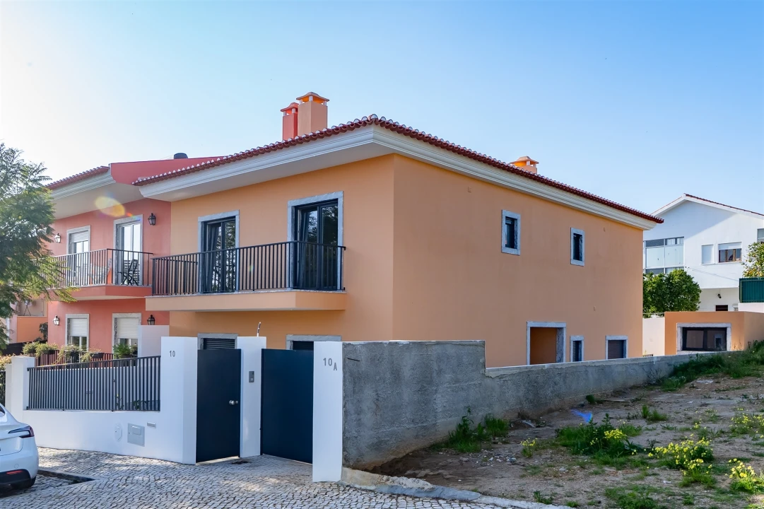 Moradia T3 para Venda em Cascais e Estoril Foto 1