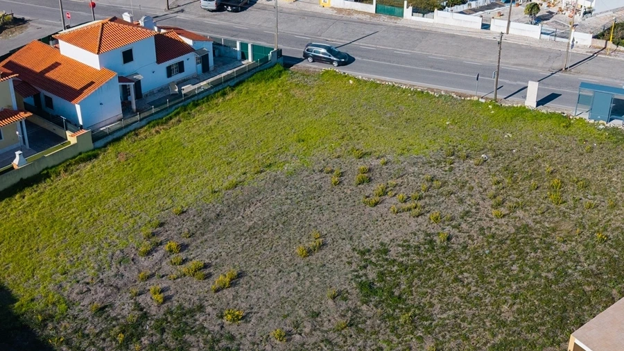 Terreno para Venda em São João das Lampas e Terrugem