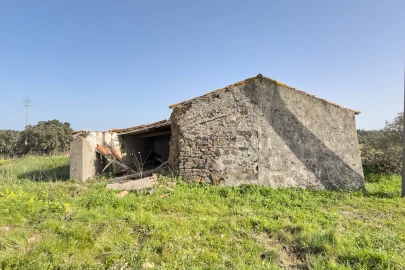 Quinta T2 para Venda em São Francisco da Serra