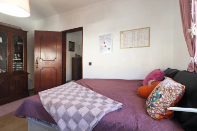 Moradia T4 para Venda em Carcavelos e Parede