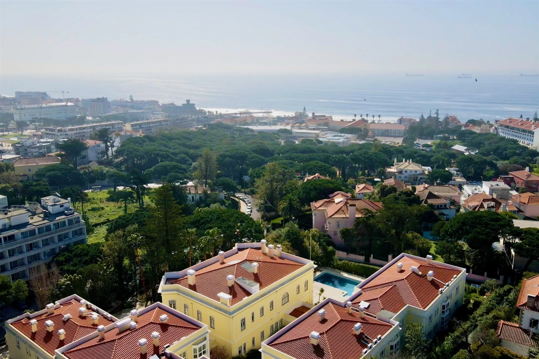 Apartamento T4 para Venda em Cascais e Estoril Foto 1