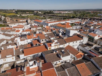 Moradia T2 para Venda em Évora (São Mamede, Sé, São Pedro e Santo Antão)
