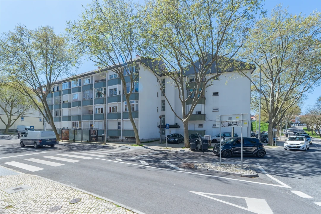 Apartamento T1 para Venda em Cascais e Estoril Foto 1