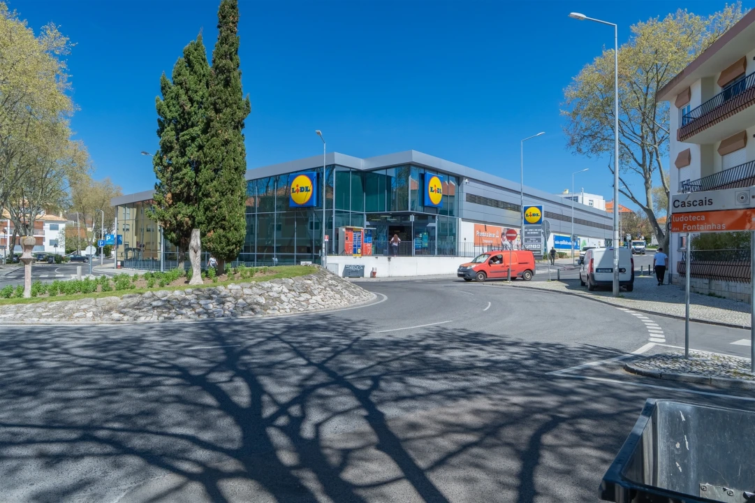 Apartamento T1 para Venda em Cascais e Estoril Foto 3