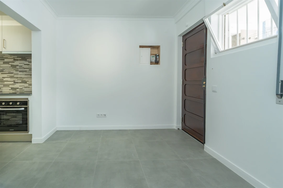 Apartamento T1 para Venda em Cascais e Estoril Foto 5