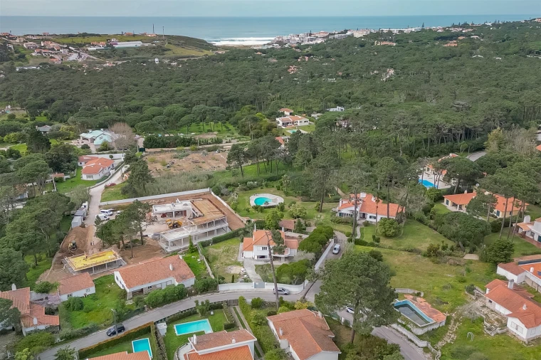 Moradia T5 para Venda em Colares Foto 5