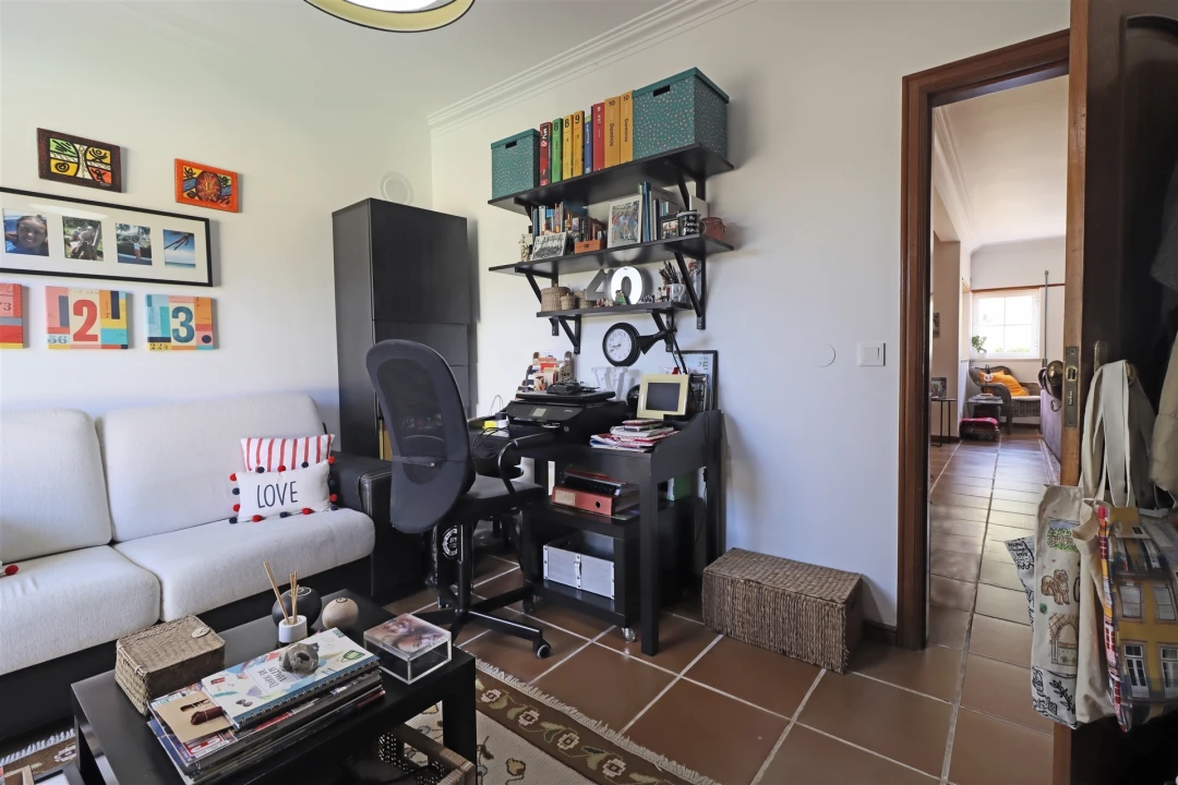Moradia T5 para Venda em São Domingos de Rana Foto 15