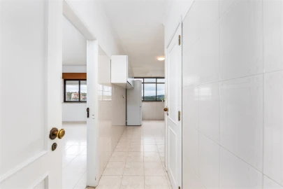Apartamento T2 para Venda em Rio de Mouro