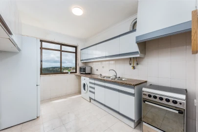 Apartamento T2 para Venda em Rio de Mouro