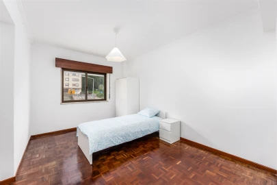 Apartamento T2 para Venda em Rio de Mouro
