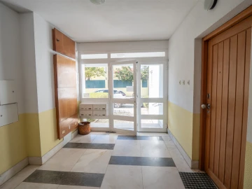 Apartamento T2 para Arrendamento em Cascais e Estoril