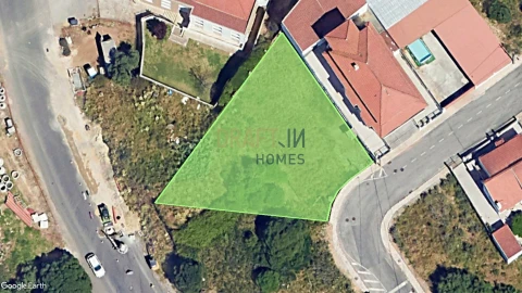 Terreno para Venda em São Domingos de Rana
