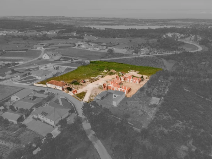 Moradia T3 para Venda em Coimbrão Foto 11