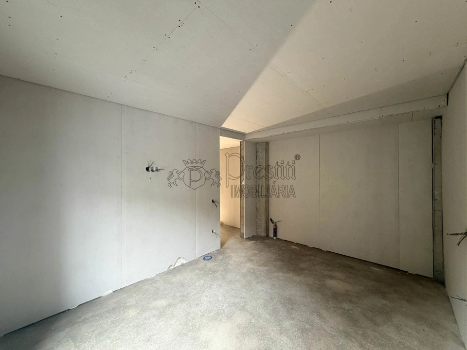 Apartamento T3 para Arrendamento em Moreira de Conegos Foto 12