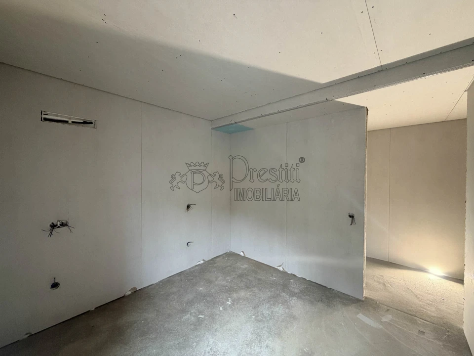 Apartamento T3 para Arrendamento em Moreira de Conegos Foto 10