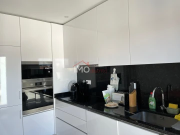 Apartamento T3 para Venda em Sé e São Lourenço