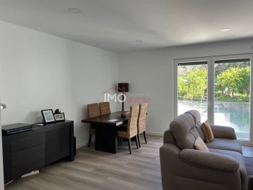 Apartamento T3 para Venda em Sé e São Lourenço