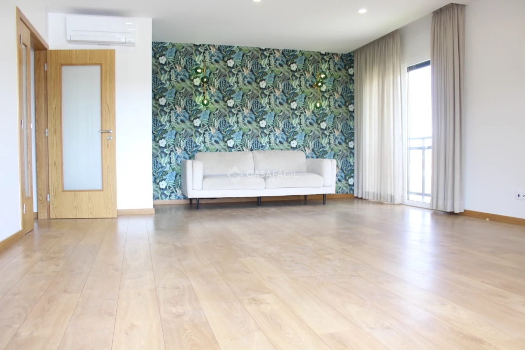 Apartamento T3 para Arrendamento em Alcochete Foto 4