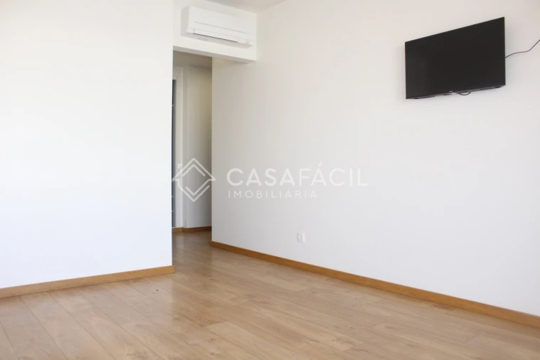 Apartamento T3 para Arrendamento em Alcochete Foto 35