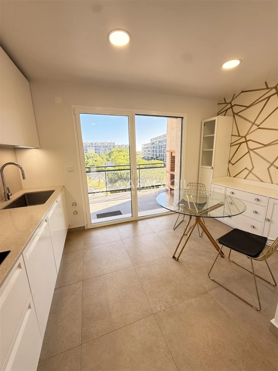 Apartamento T3 para Arrendamento em Alcochete Foto 11