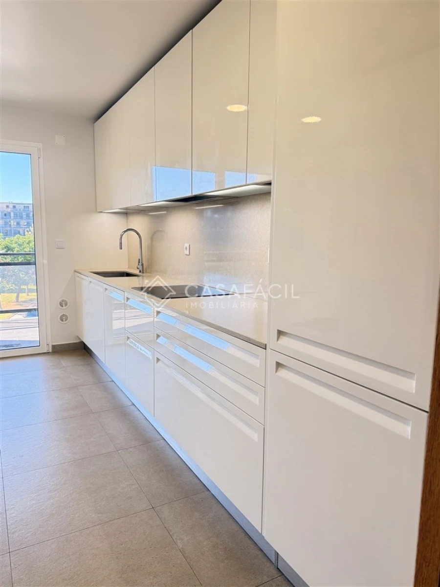 Apartamento T3 para Arrendamento em Alcochete Foto 15