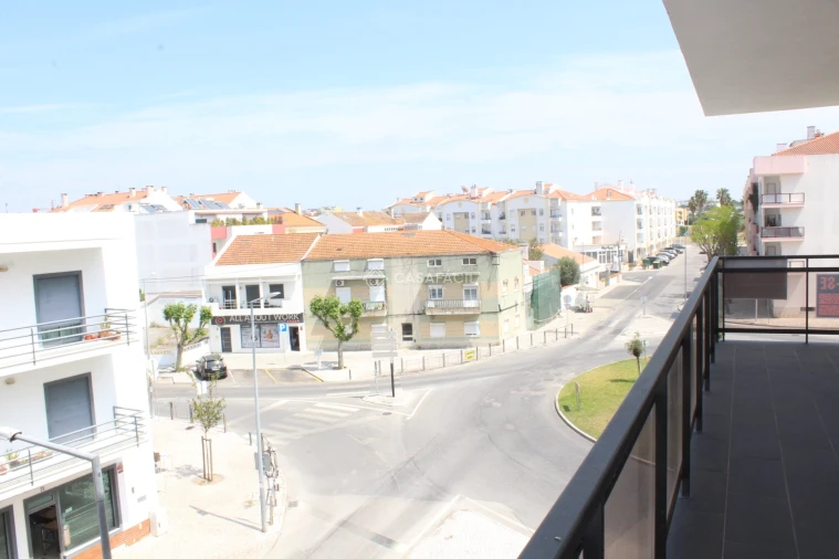 Apartamento T3 para Arrendamento em Alcochete Foto 17