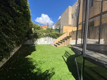 Moradia T5 para Venda em Aldoar, Foz do Douro e Nevogilde