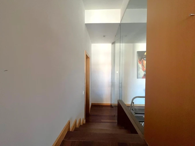 Apartamento T1 para Arrendamento em Lordelo do Ouro e Massarelos Foto 12