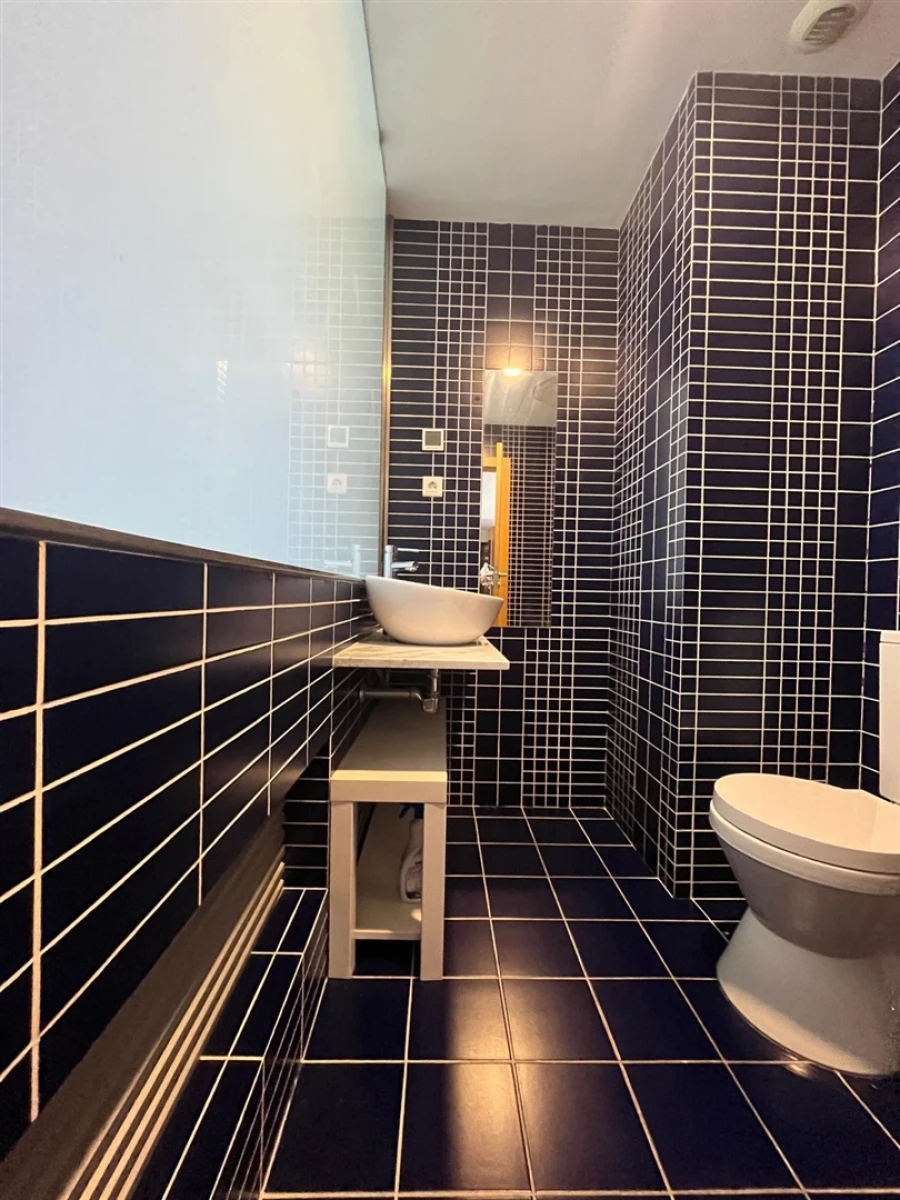 Apartamento T1 para Arrendamento em Lordelo do Ouro e Massarelos Foto 13