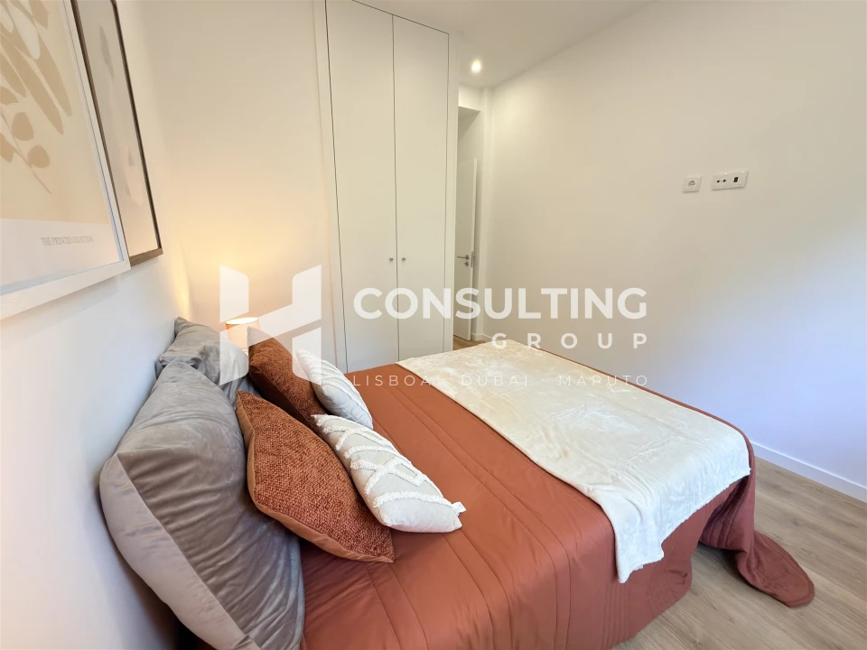 Apartamento T2 para Venda em Benfica Foto 13