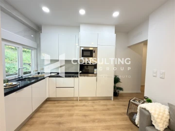 Apartamento T2 para Venda em Benfica