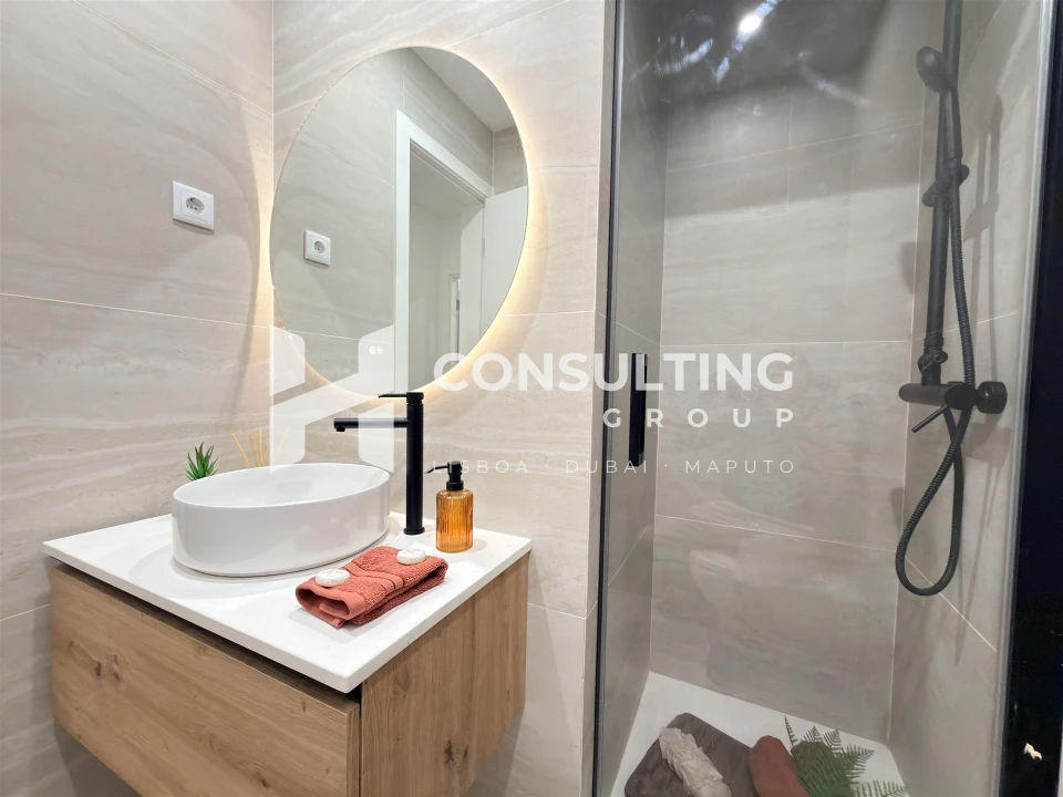 Apartamento T2 para Venda em Benfica Foto 27