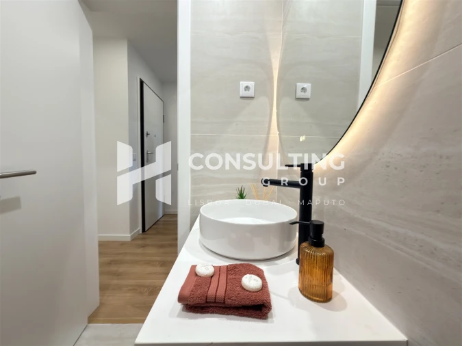 Apartamento T2 para Venda em Benfica Foto 26
