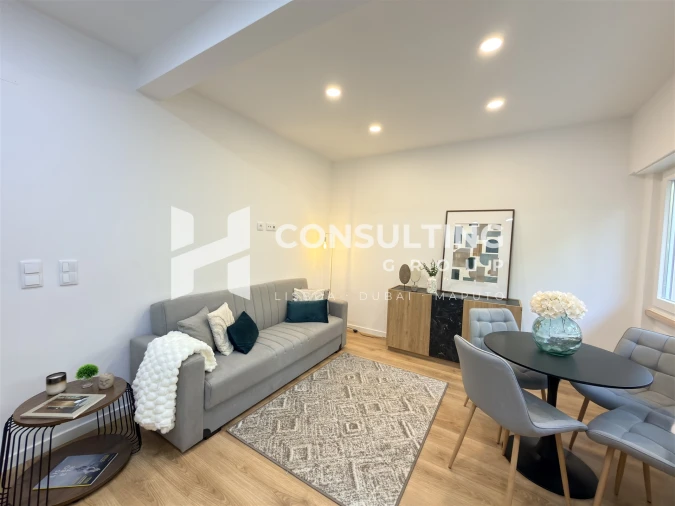 Apartamento T2 para Venda em Benfica Foto 6