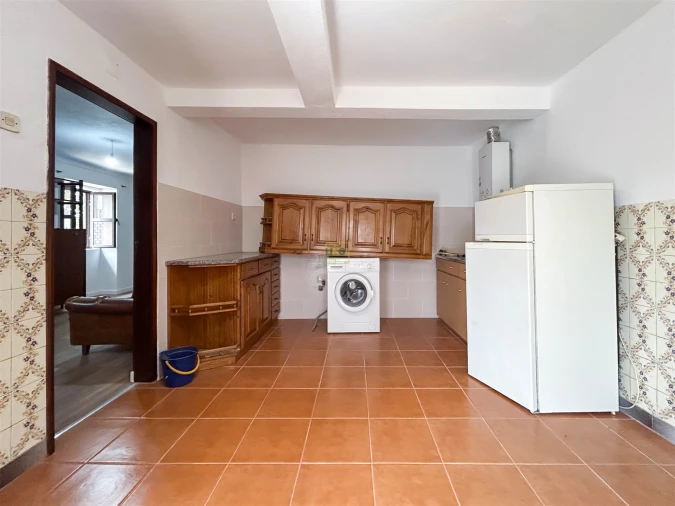 Moradia T4 para Venda em São Miguel de Acha Foto 15