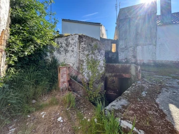 Moradia T6 para Venda em Alcains