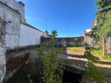 Moradia T6 para Venda em Alcains