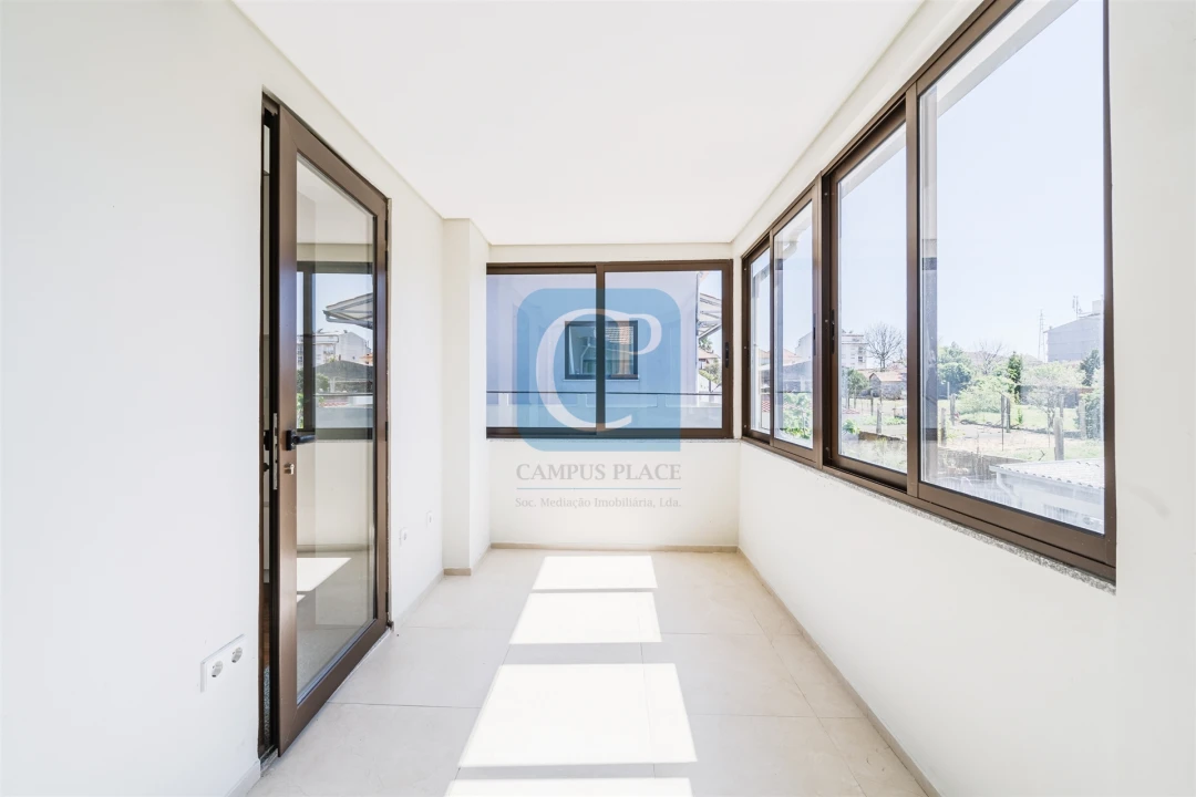 Apartamento T2 para Venda em Pedrouços Foto 9
