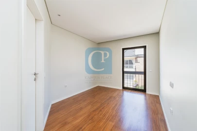 Apartamento T2 para Venda em Pedrouços