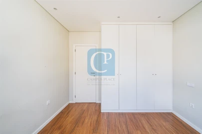 Apartamento T2 para Venda em Pedrouços