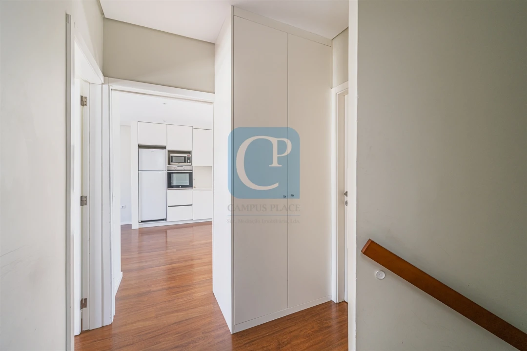 Apartamento T2 para Venda em Pedrouços Foto 7