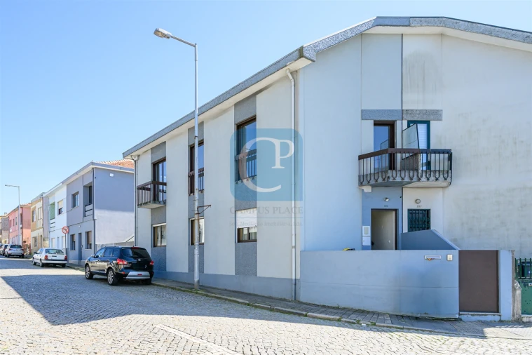 Apartamento T2 para Venda em Pedrouços Foto 26