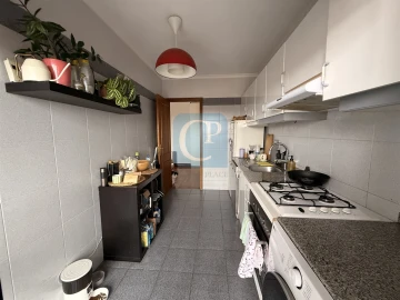 Apartamento T2 para Arrendamento em Cedofeita, Santo Ildefonso, Sé, Miragaia, São Nicolau e Vitória