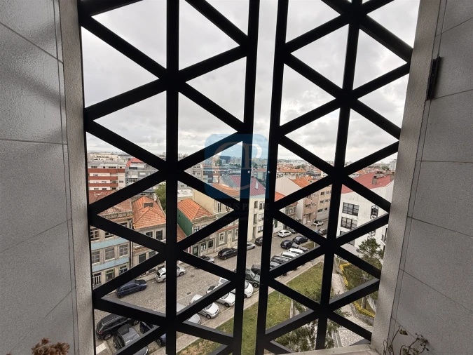 Apartamento T2 para Arrendamento em Cedofeita, Santo Ildefonso, Sé, Miragaia, São Nicolau e Vitória Foto 19